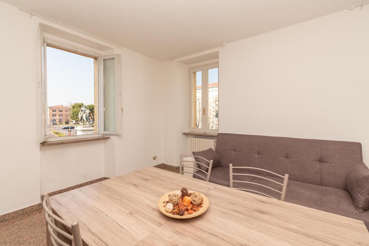 Appartamento Piazza Garibaldi - F&L Apartment Brescia Extérieur photo