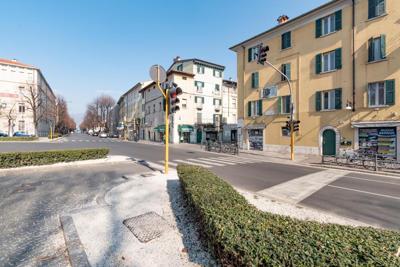 Appartamento Piazza Garibaldi - F&L Apartment Brescia Extérieur photo