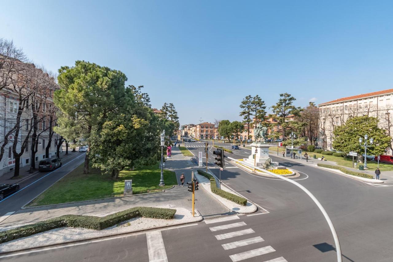 Appartamento Piazza Garibaldi - F&L Apartment Brescia Extérieur photo