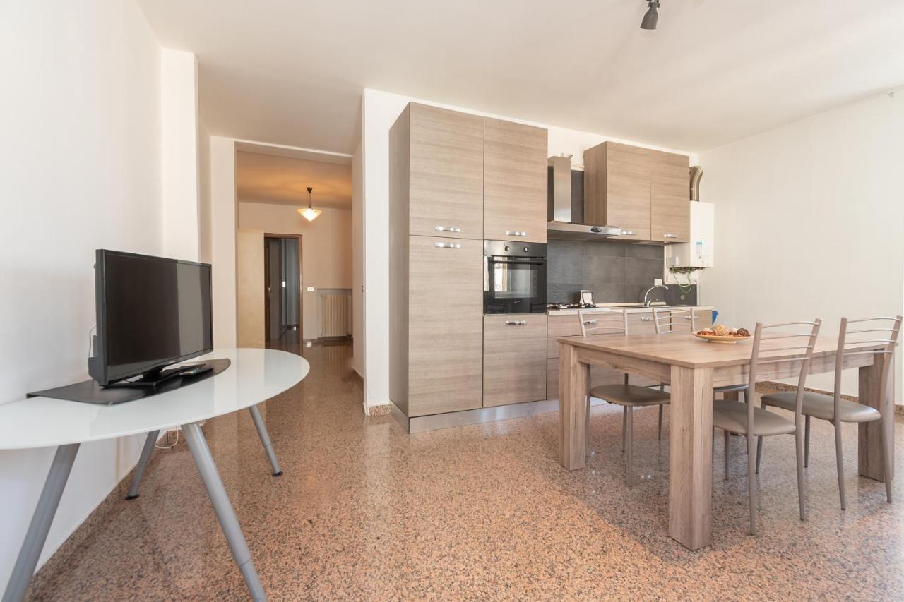 Appartamento Piazza Garibaldi - F&L Apartment Brescia Extérieur photo